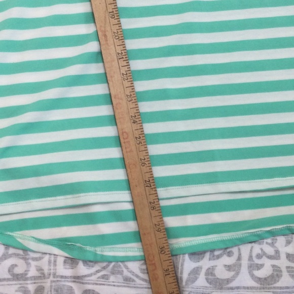 New! LuLaRoe women’s tee shirt size XL. Teal stripe. - Picture 3 of 7